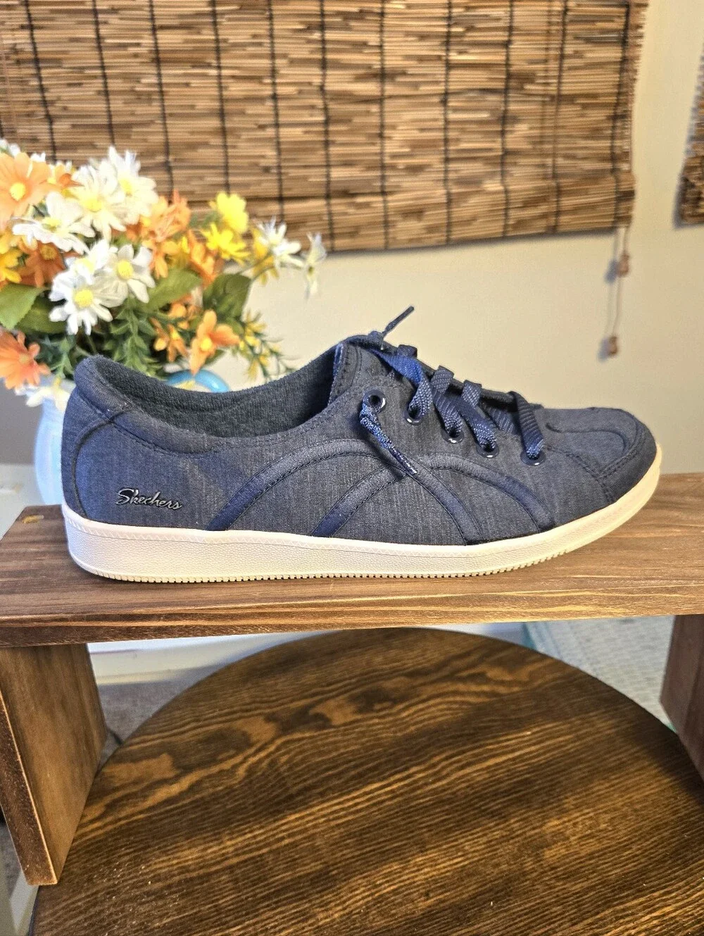 Skechers Madison Take A Walk Sneakers